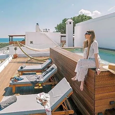 Kalathos Square Luxury 4*