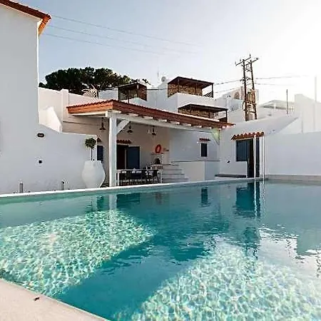 Kalathos Square Luxury