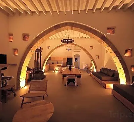 Kalathos Square Luxury